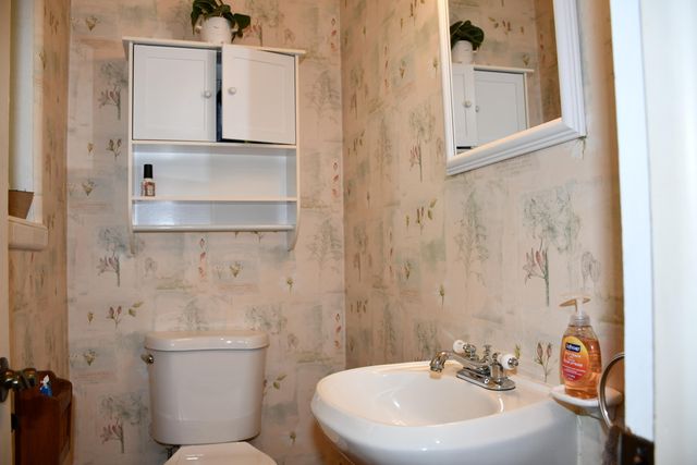 6404 Ardmore Avenue, Georgetown Twp, MI 49428