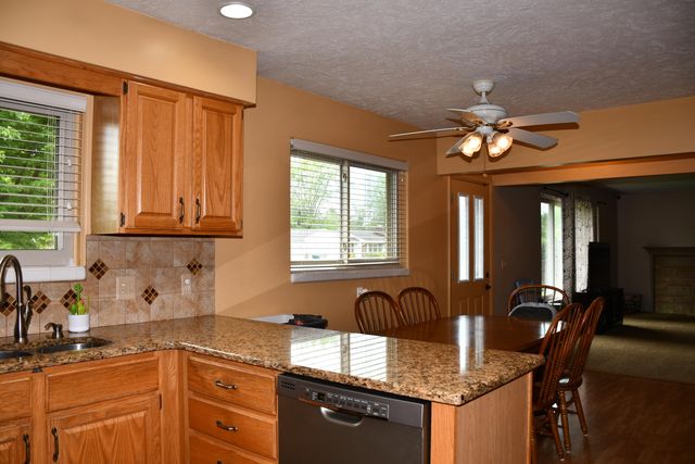 6404 Ardmore Avenue, Georgetown Twp, MI 49428