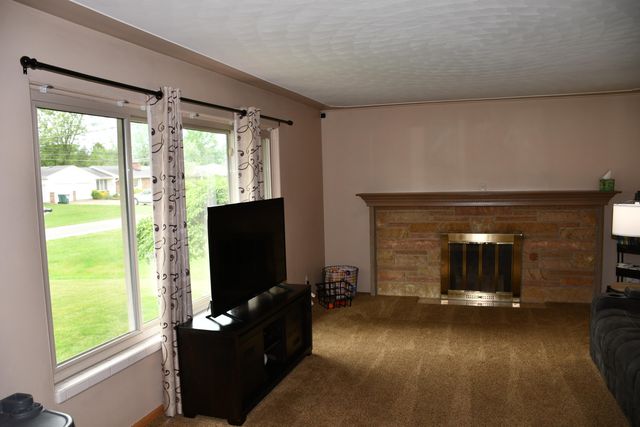 6404 Ardmore Avenue, Georgetown Twp, MI 49428