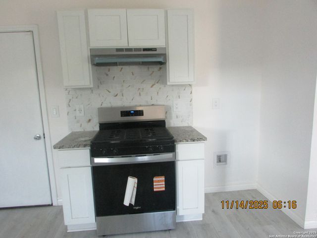 5243 Fountain LK, San Antonio, TX 78244