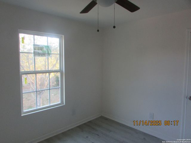 5243 Fountain LK, San Antonio, TX 78244