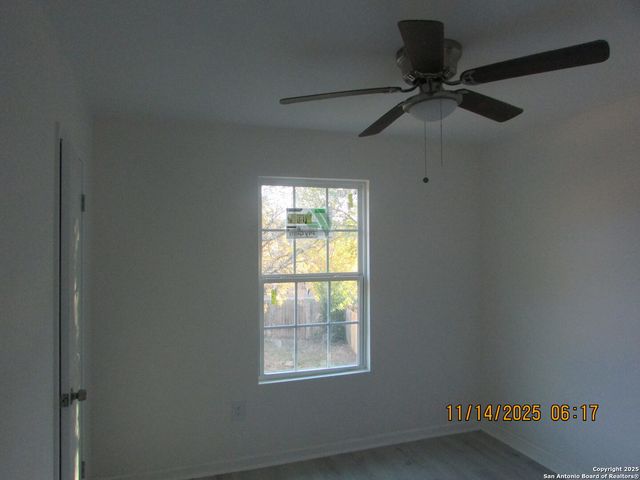 5243 Fountain LK, San Antonio, TX 78244