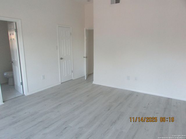 5243 Fountain LK, San Antonio, TX 78244