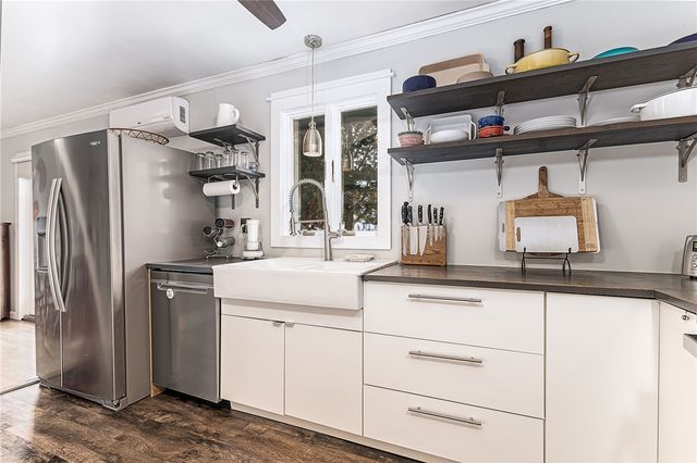 55 Rhode Island Boulevard, Portsmouth, RI 02871