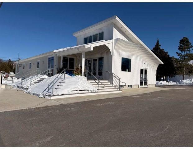 55 Rhode Island Boulevard, Portsmouth, RI 02871