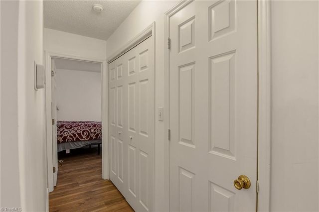 1640 Hill Court, Winston-salem, NC 27107
