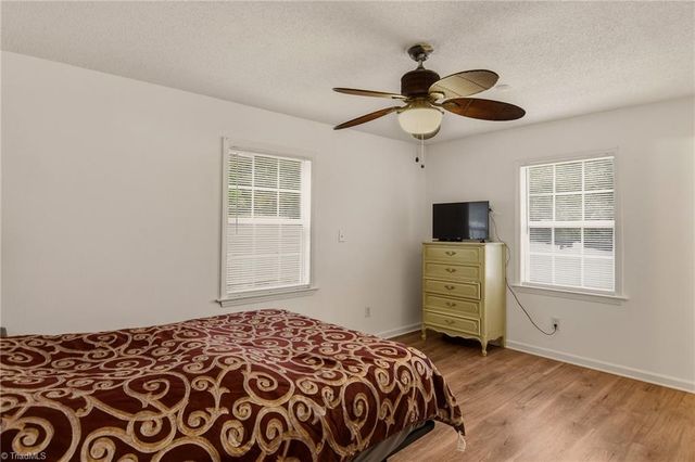 1640 Hill Court, Winston-salem, NC 27107