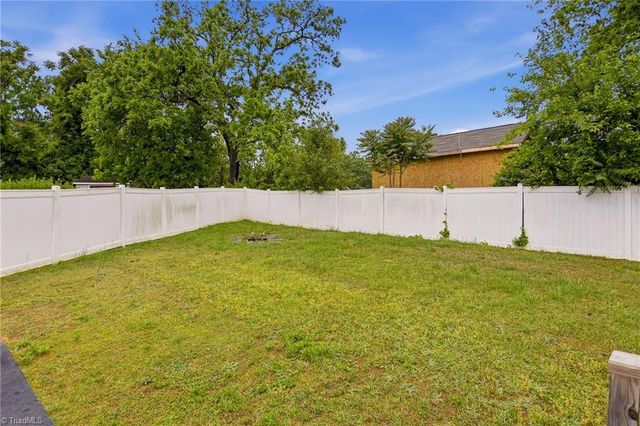 1640 Hill Court, Winston-salem, NC 27107