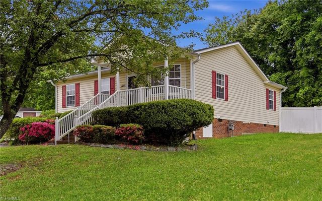 1640 Hill Court, Winston-salem, NC 27107
