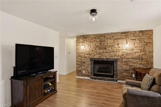 1640 Hill Court, Winston-salem, NC 27107