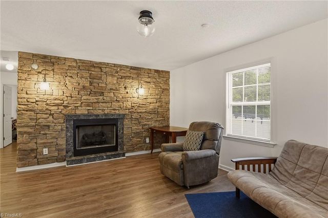 1640 Hill Court, Winston-salem, NC 27107