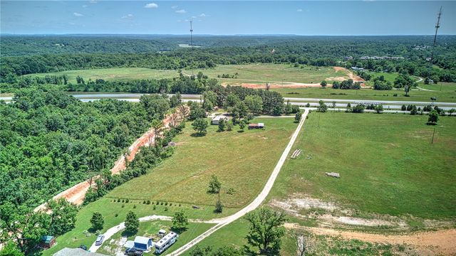 2201 McCollum Drive, Bentonville, AR 72712