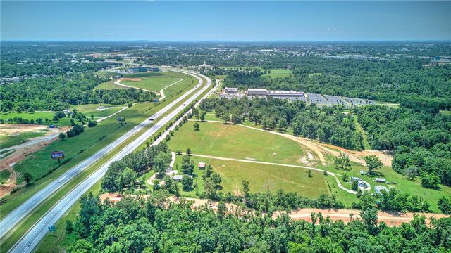 2201 McCollum Drive, Bentonville, AR 72712