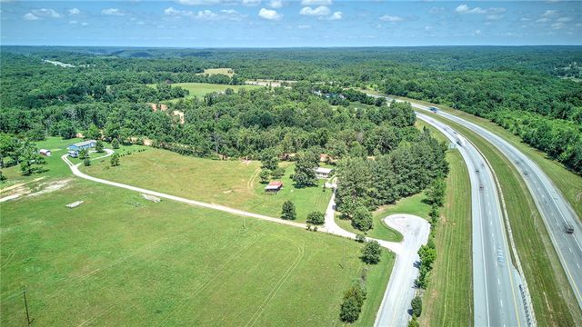 2201 McCollum Drive, Bentonville, AR 72712
