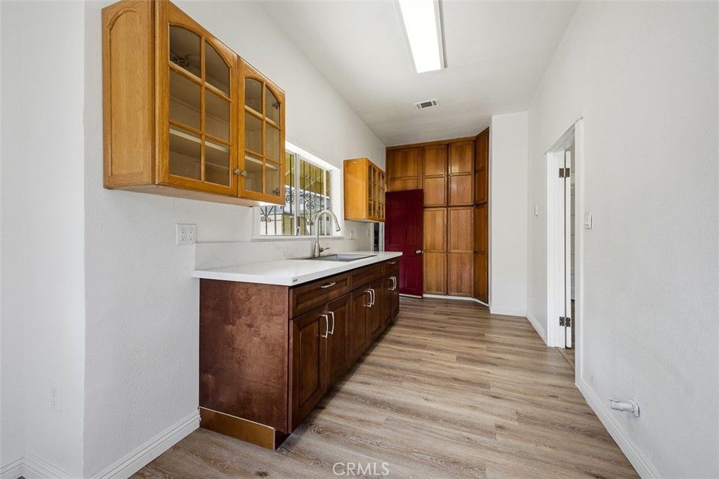 Image 16 of property listing at 209 N Monterey Street, Alhambra, CA 91801