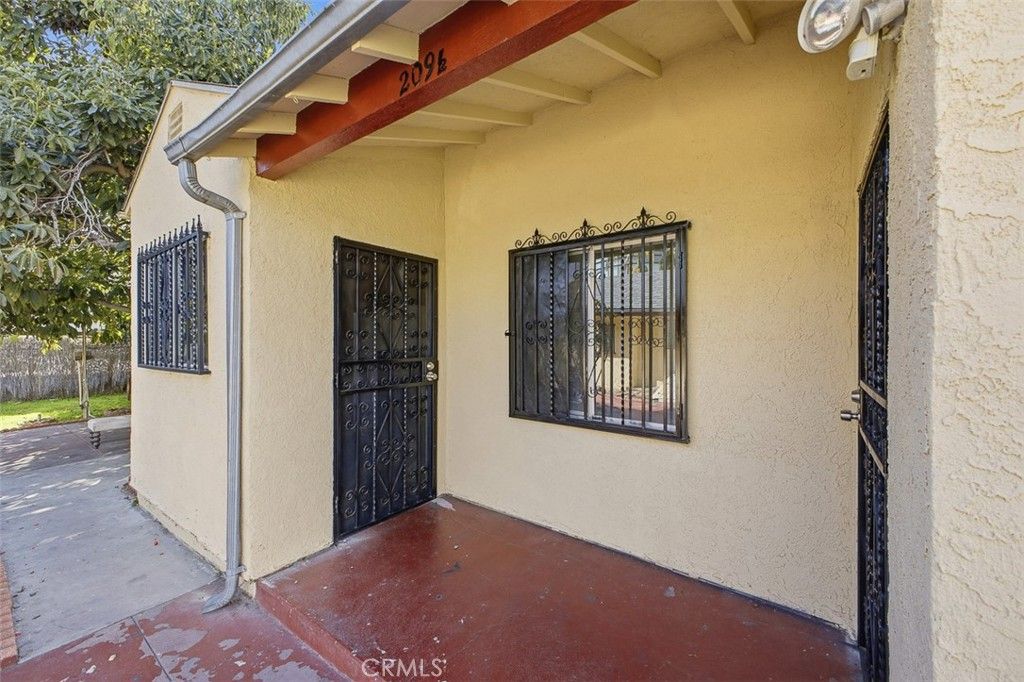 Image 20 of property listing at 209 N Monterey Street, Alhambra, CA 91801