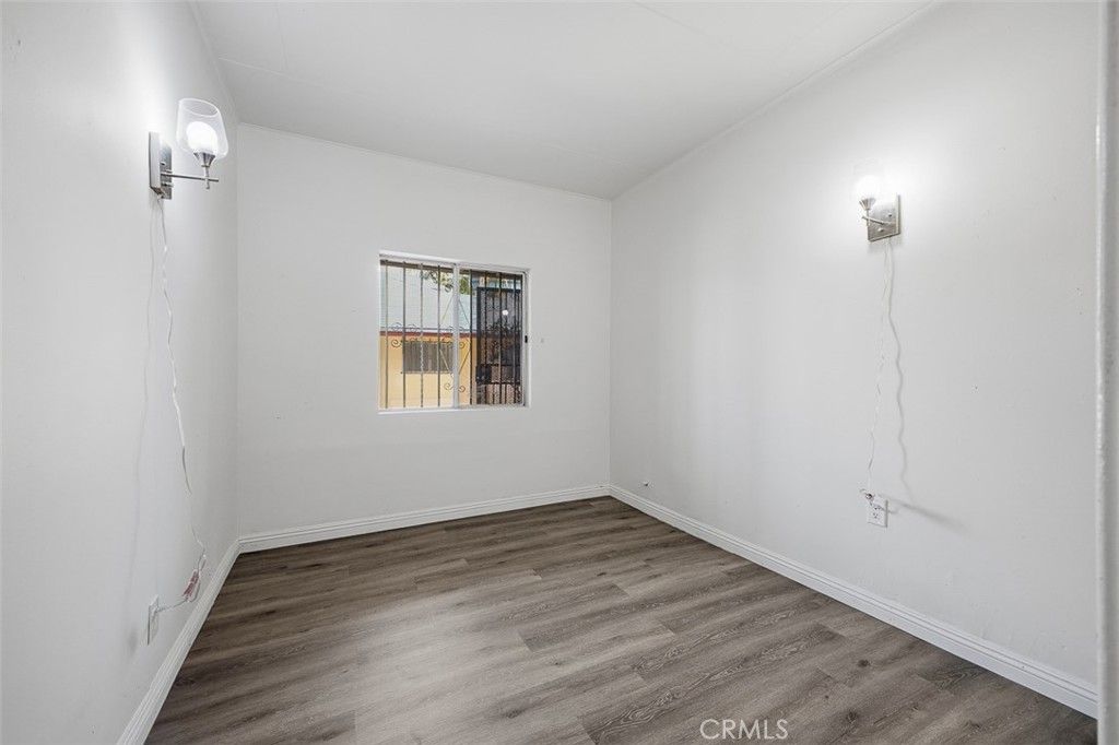 Image 23 of property listing at 209 N Monterey Street, Alhambra, CA 91801