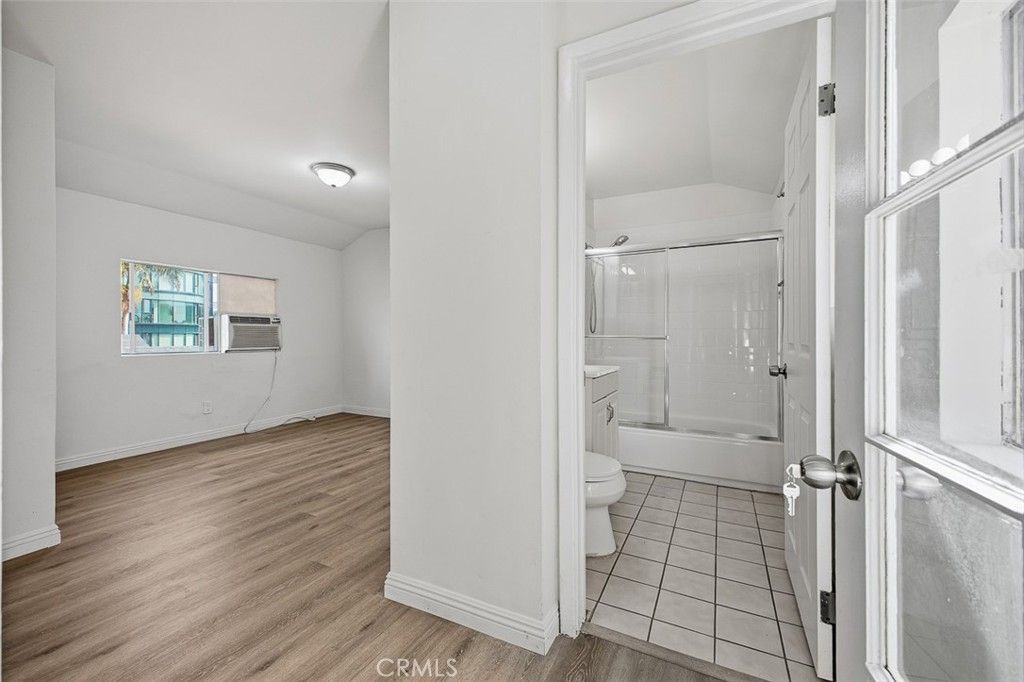 Image 27 of property listing at 209 N Monterey Street, Alhambra, CA 91801