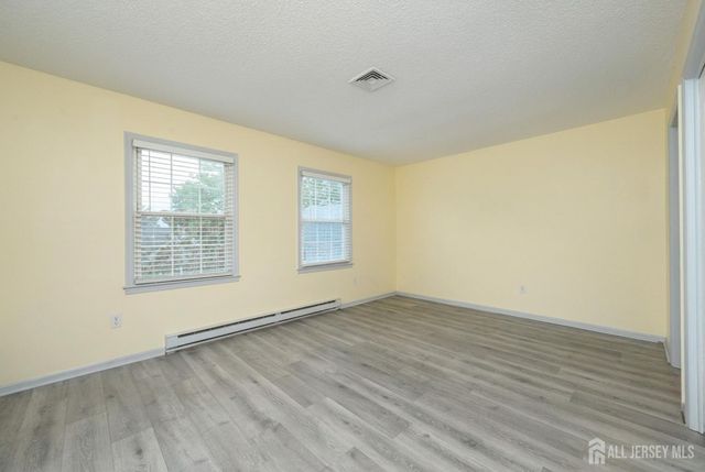 355 Old Nassau Road, Monroe, NJ 08831