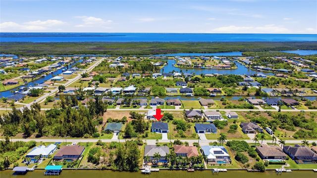 8105 ANTWERP CIRCLE, Port Charlotte, FL 33981