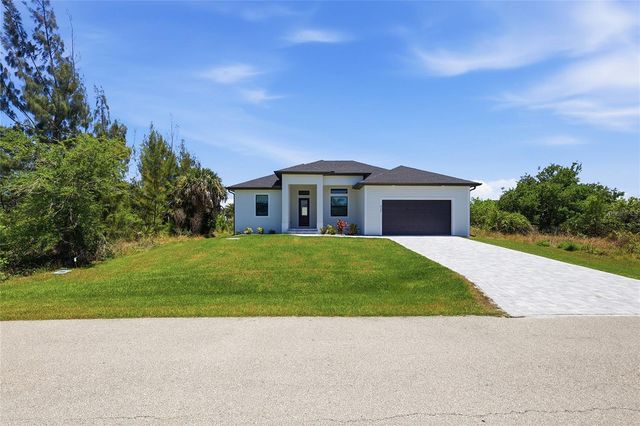 8105 ANTWERP CIRCLE, Port Charlotte, FL 33981
