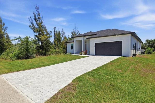 8105 ANTWERP CIRCLE, Port Charlotte, FL 33981