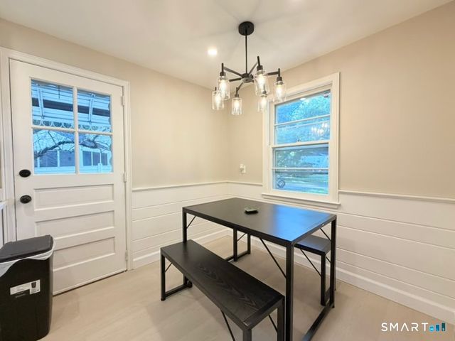 1 Long Hill Terrace, New Haven, CT 06515