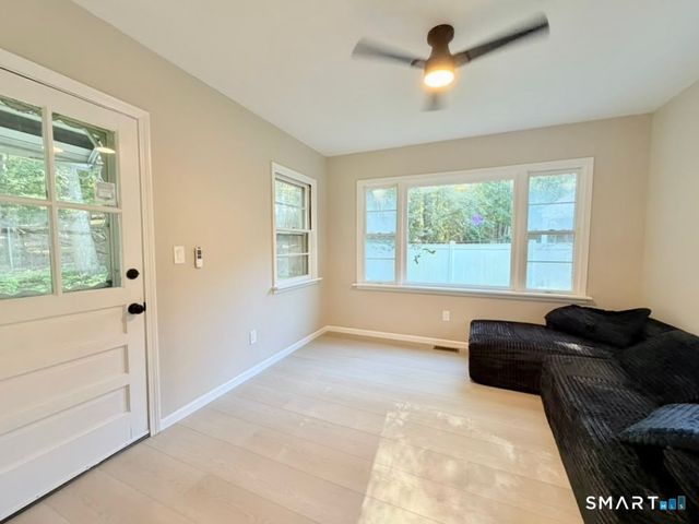1 Long Hill Terrace, New Haven, CT 06515