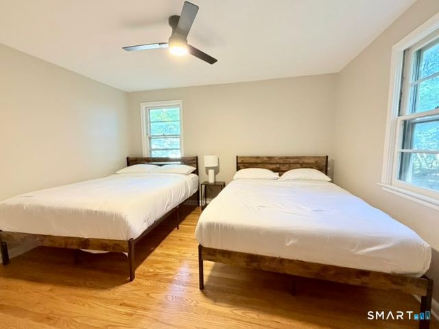 1 Long Hill Terrace, New Haven, CT 06515