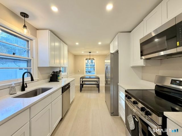 1 Long Hill Terrace, New Haven, CT 06515