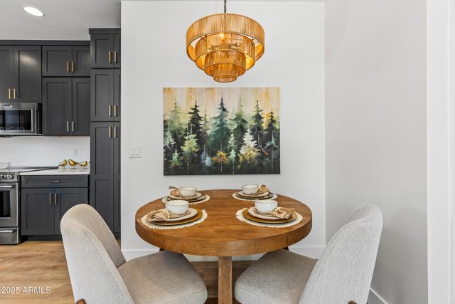 302 W OAK Avenue 2, Flagstaff, AZ 86001