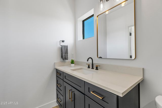 302 W OAK Avenue 2, Flagstaff, AZ 86001