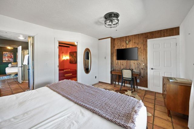 5177 Roy Rogers Road, Pioneertown, CA 92268