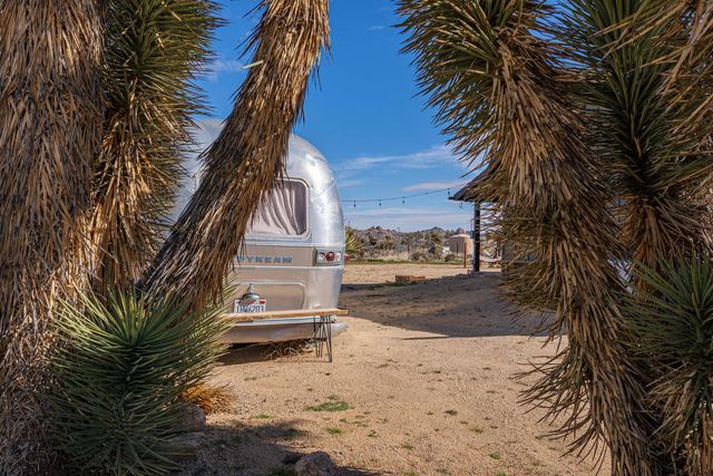 5177 Roy Rogers Road, Pioneertown, CA 92268