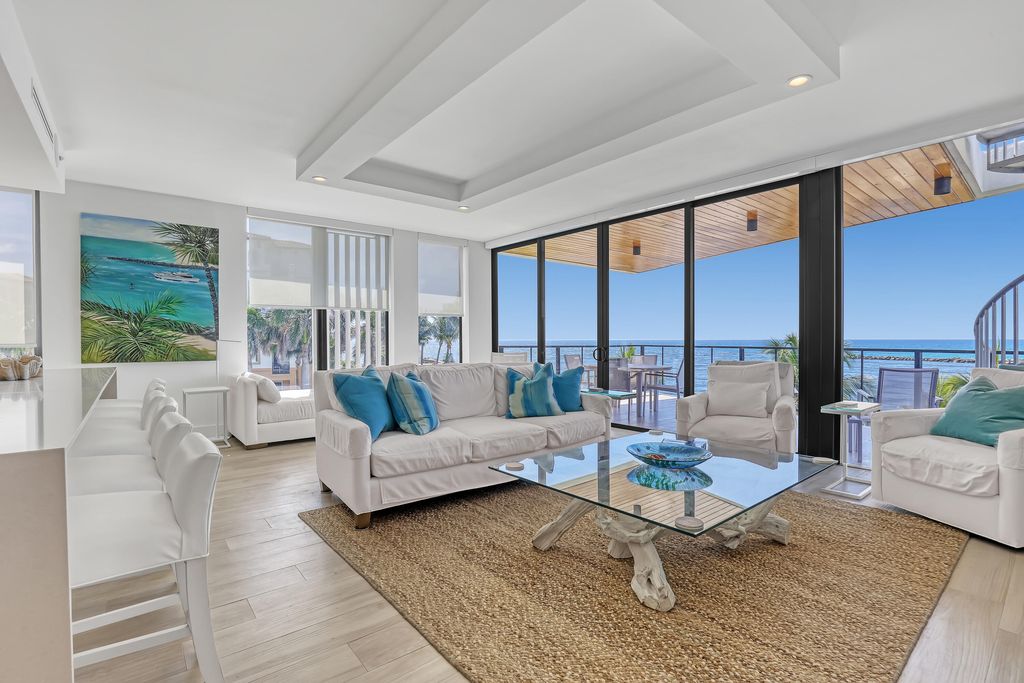 106 Inlet Way 305, Palm Beach Shores, FL 33404