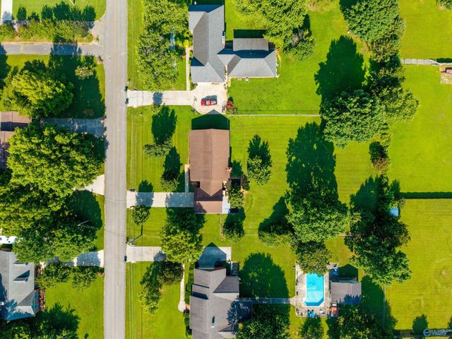 218 Slaterock Road, Hazel Green, AL 35750