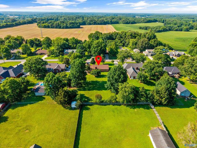 218 Slaterock Road, Hazel Green, AL 35750
