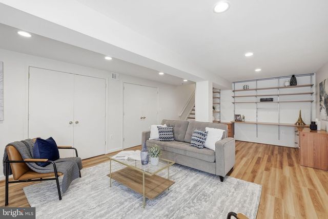 5207 CAPON HILL PL, Burke, VA 22015