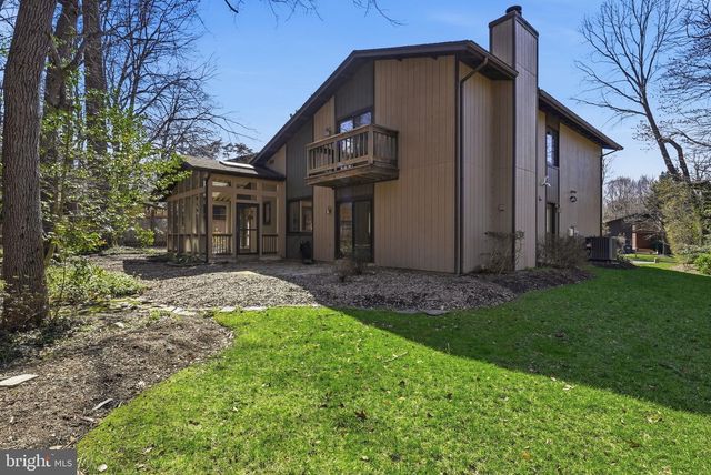 5207 CAPON HILL PL, Burke, VA 22015