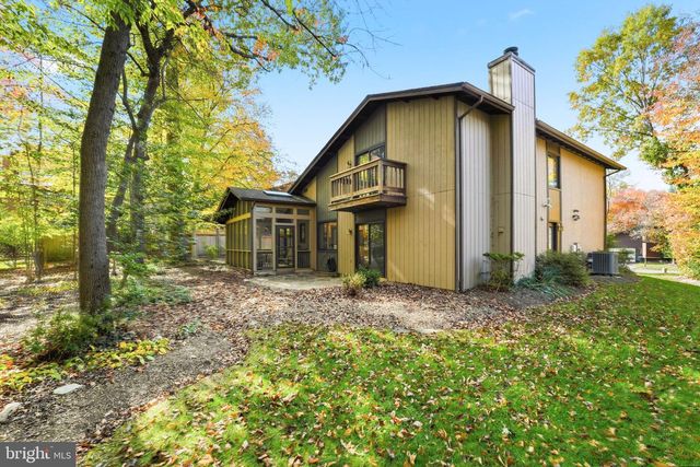 5207 CAPON HILL PL, Burke, VA 22015