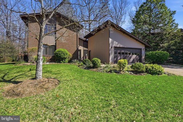 5207 CAPON HILL PL, Burke, VA 22015