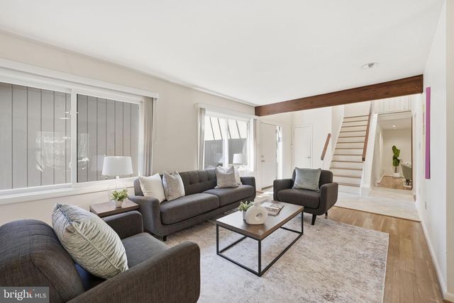 5207 CAPON HILL PL, Burke, VA 22015