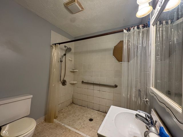 117 W Hoosier Street, Bloomington, IN 47403