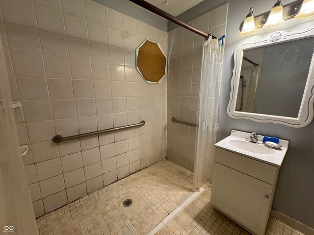 117 W Hoosier Street, Bloomington, IN 47403