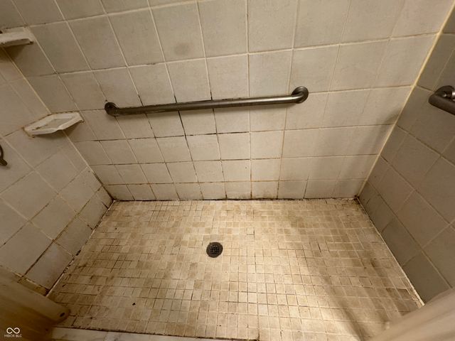 117 W Hoosier Street, Bloomington, IN 47403
