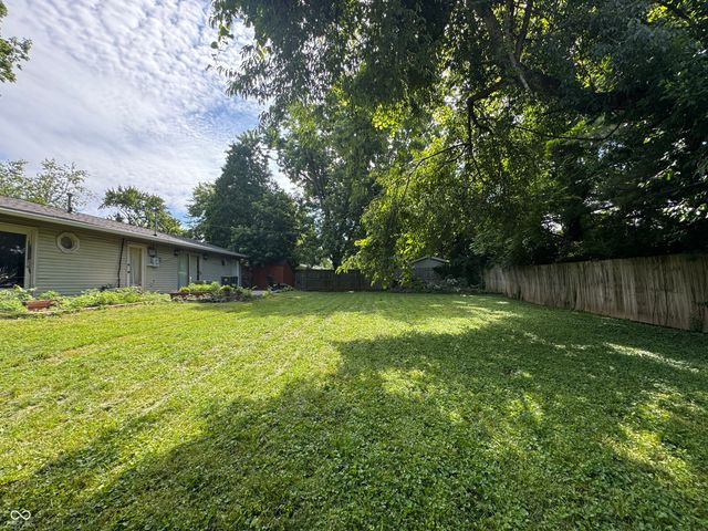 117 W Hoosier Street, Bloomington, IN 47403