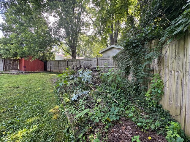 117 W Hoosier Street, Bloomington, IN 47403