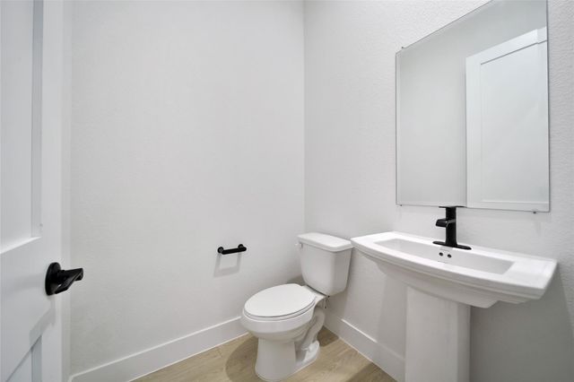 316 Louvenia Court, Pinehurst, TX 77362