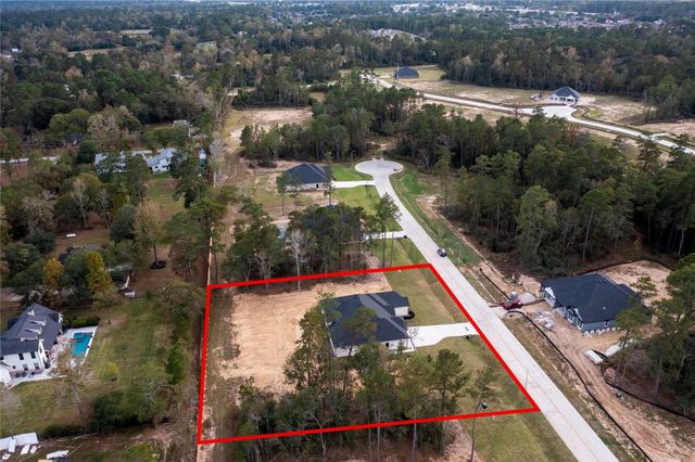 316 Louvenia Court, Pinehurst, TX 77362