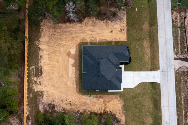 316 Louvenia Court, Pinehurst, TX 77362